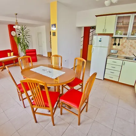 Semesterbostad Sequoia Golden Sands