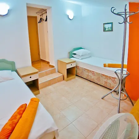 Sequoia Golden Sands