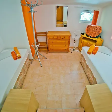 Semesterbostad Sequoia