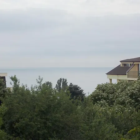 Holiday home Sequoia Golden Sands