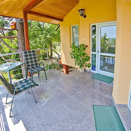 Holiday home Sequoia *